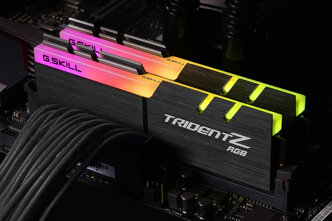 16GB G.Skill DDR4 TridentZ RGB 4133Mhz PC4-33000 CL17 1.4V Dual