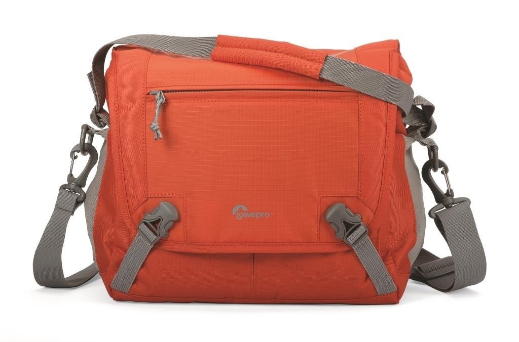 lowepro nova sport